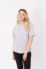 Remera Essential Gris
